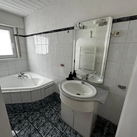Apartamento Premium Ettlingenweier Modern, Ruhig & Zentral *
